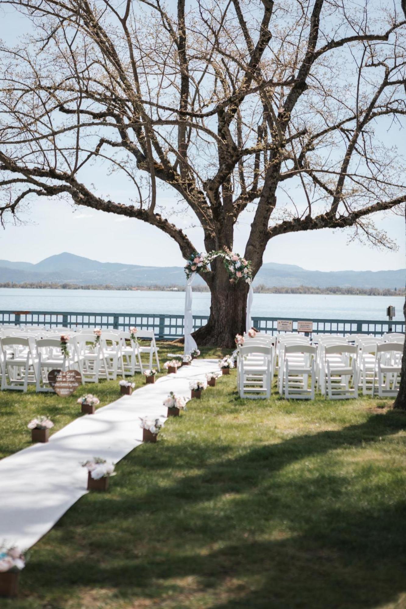 Lakeport Skylark Shores Resort מראה חיצוני תמונה
